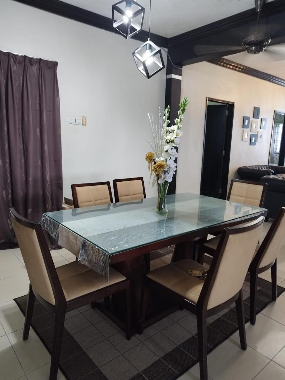 Riverview Pelangi B2312 Apartment